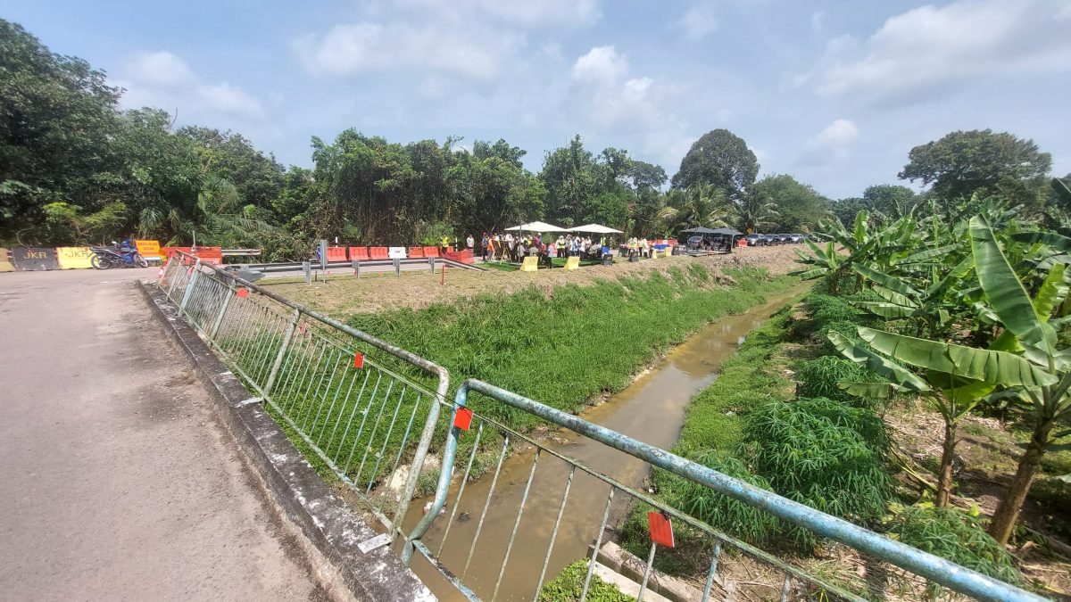 (已签发)柔:连接2甘榜桥梁过窄 阿末马斯兰宣布重建