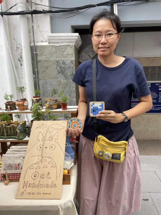 (已签发)柔:陈旭年文化街现琼剧歌舞美食 传承海南文化