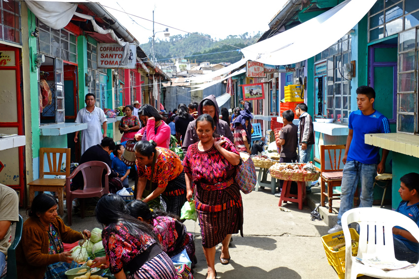 Kim Teoh/走入玛雅的生活