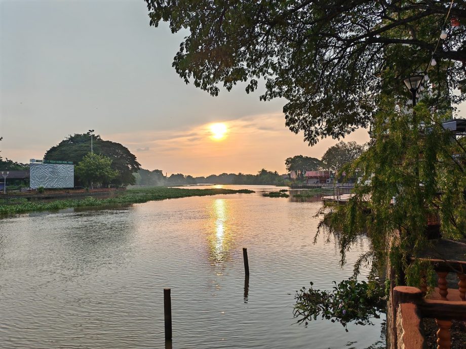 星角摄:晚霞米都,美景如画