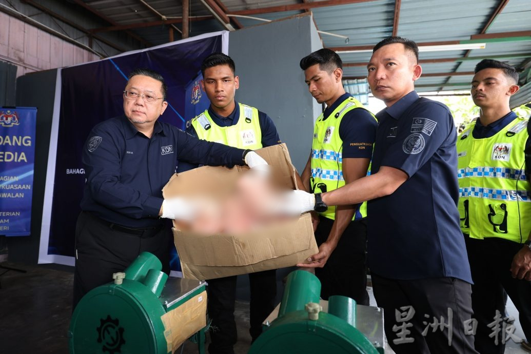 5.8吨价值130万性爱玩具被销毁,聂尤赛米:售卖或私藏均属违法