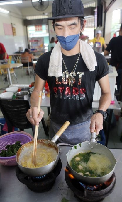 天地小子纯手工板面 富嚼劲弹牙棒棒哒