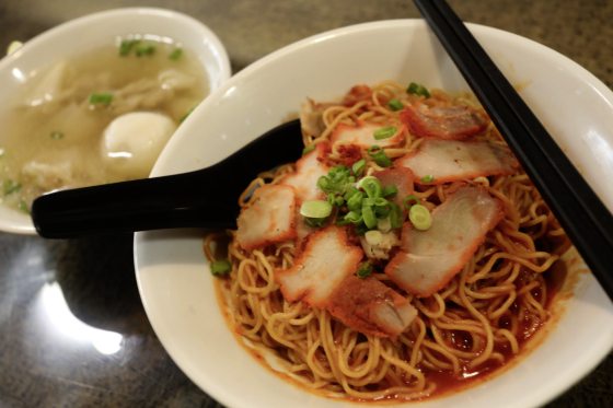 【食谈叉烧/03】笨珍人三代的味道记忆──红叉烧,云吞面的神级配角