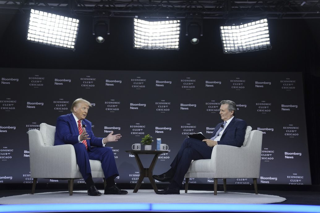 与彭博社总编就关税争论 特朗普:我数学很好,你错了25年