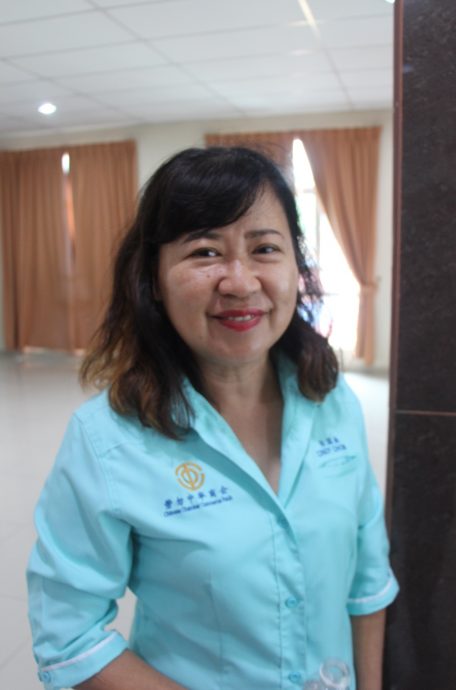 东6:中国国庆长假游客计划赴劳勿,榴梿季节已过园主谢客