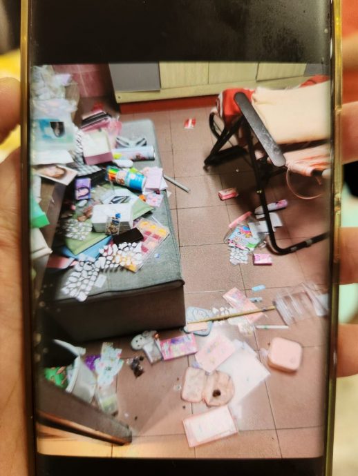 东:窃贼潜入陈佐勉佛堂观音庙偷窃,一台闭路电视监控系统的主机被偷。