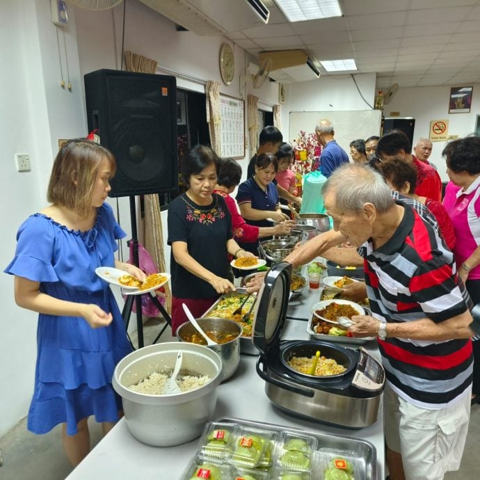 东:胡智云呼小园主申请柴油补贴