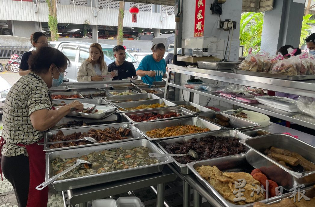 九皇爷诞盛行吃素 素食店档口人气旺