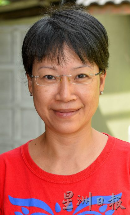 供星洲网/风波终结,万茂新村华小篮球场开放了