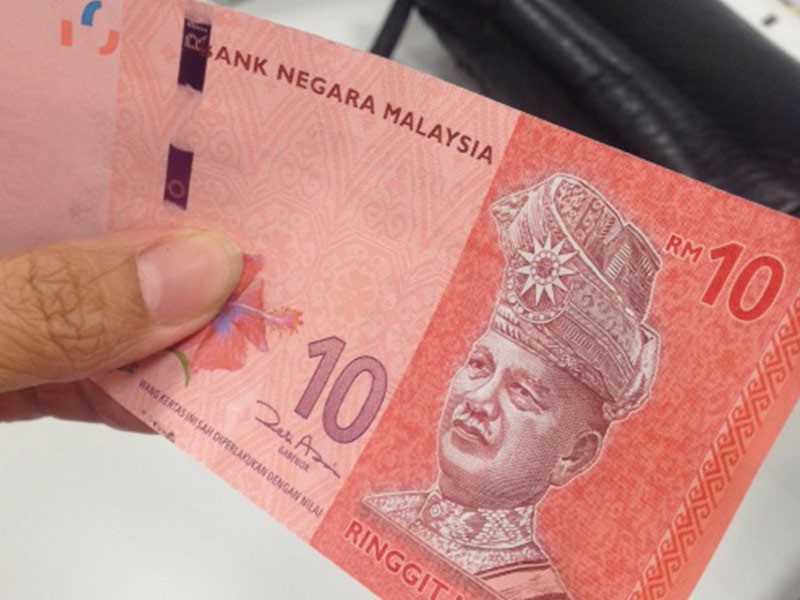 **全国综合(只供网)**:算死草丈夫精打细算,家庭主妇:给十块钱就感激不尽