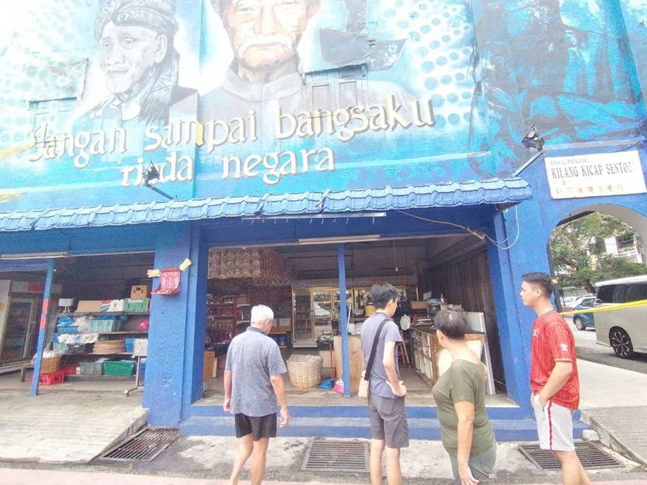 关丹大街酿史上第二场大火,商家促加强老街道消防设施。
