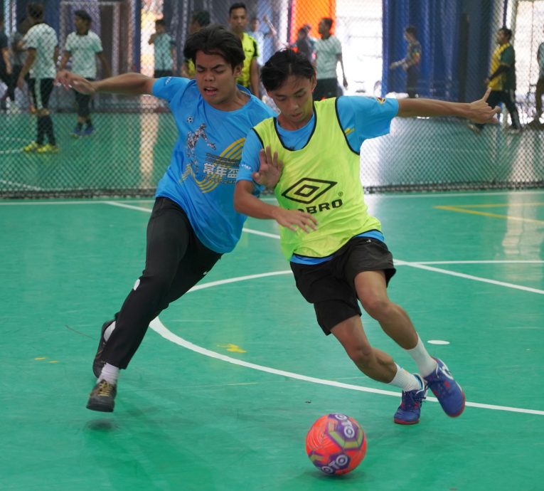 可做版头-大都会/王顺和杯室内足球赛盼明年增至50队两天赛期/5图1表