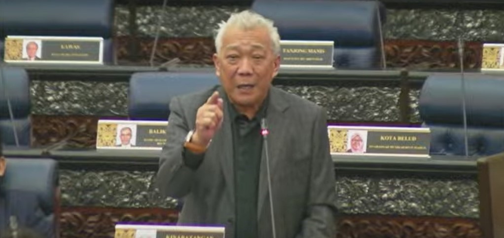 吁彷效中国装天眼 邦莫达:捉违规工人可好用了