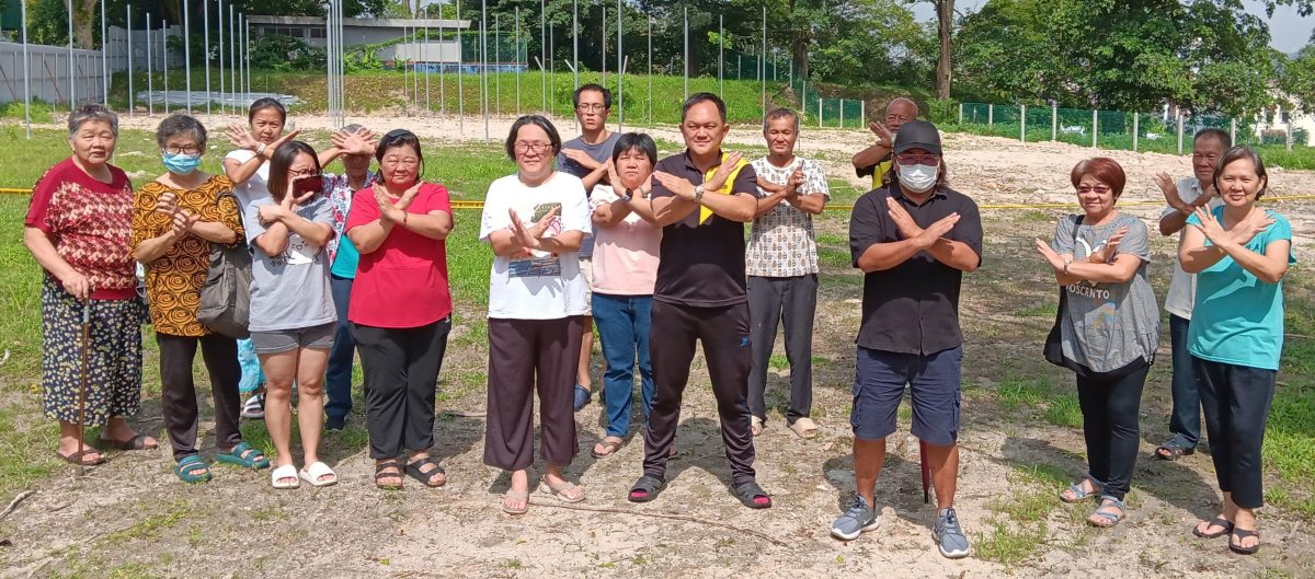 大都会3/可做头/花圃问题不解决,居民考虑在首相私邸路口拉布条抗议/3图