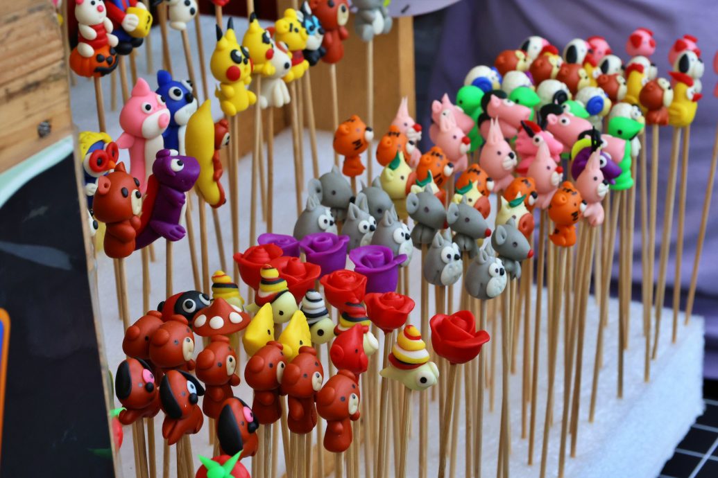 大都会/封面/安邦九皇爷诞汇集亚洲美食 崛起塔罗牌占卜风气 竹筒拔罐传统技术屹立不倒