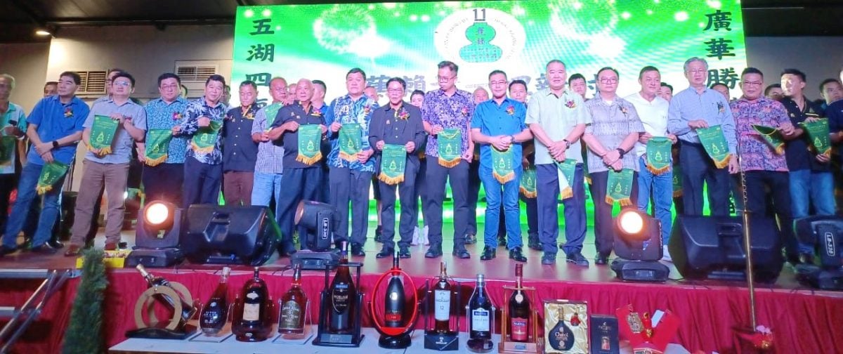 蕉赖11哩新村工商俱乐部,明年第10周年庆的能够购买一间新的会所