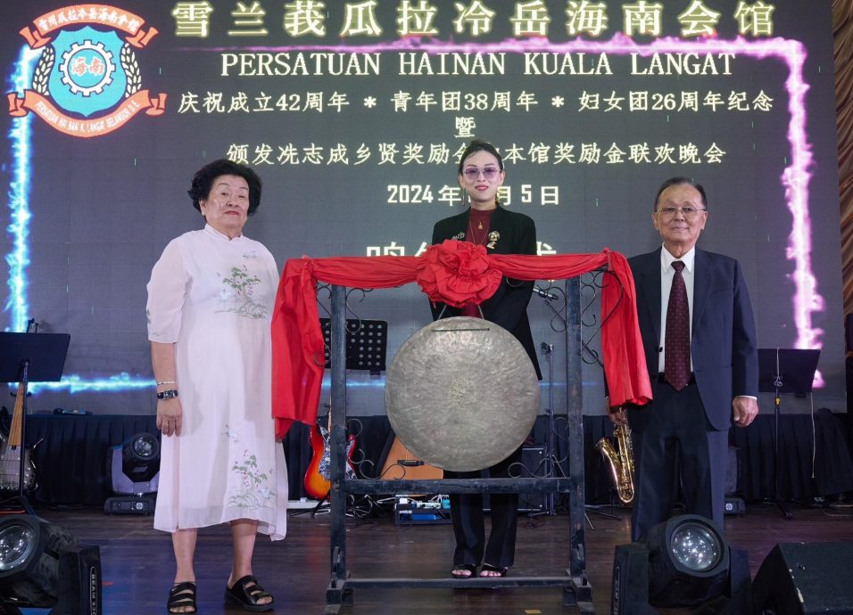 大都会:瓜冷海南会馆42周年会庆晚宴筵开112席,场面温馨欢乐