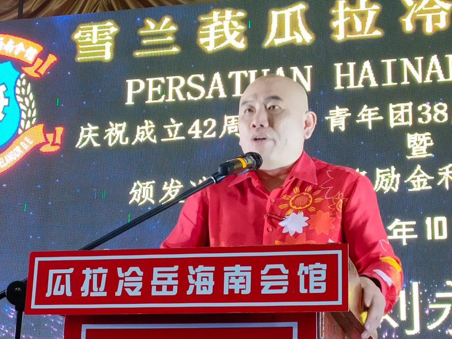 大都会:瓜冷海南会馆42周年会庆晚宴筵开112席,场面温馨欢乐