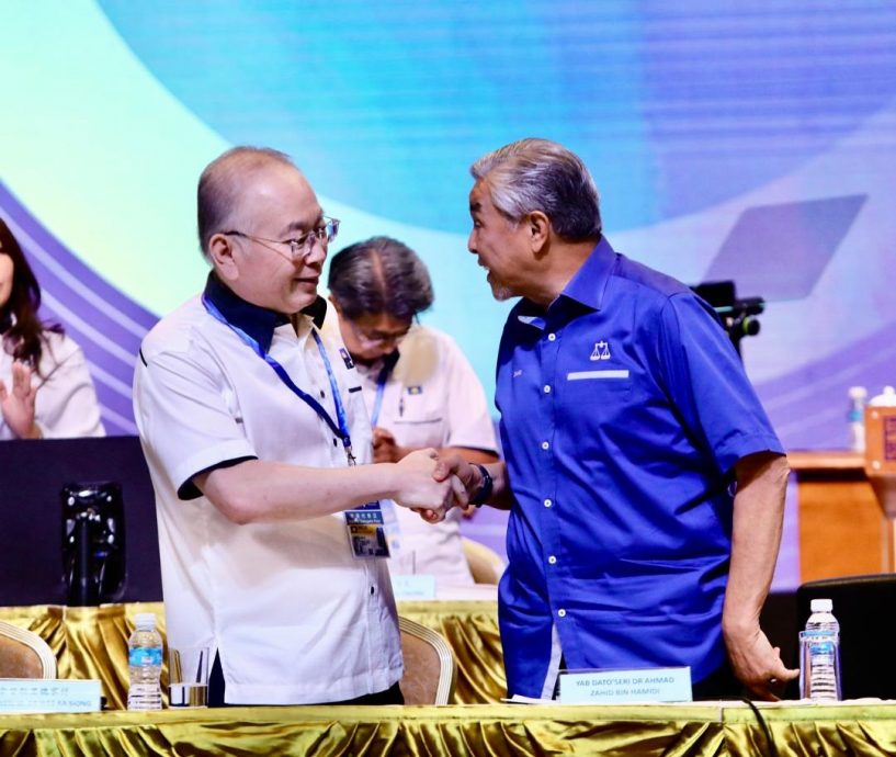 委魏家祥为华人社区投资顾问 阿末扎希:可通过洽谈解决问题