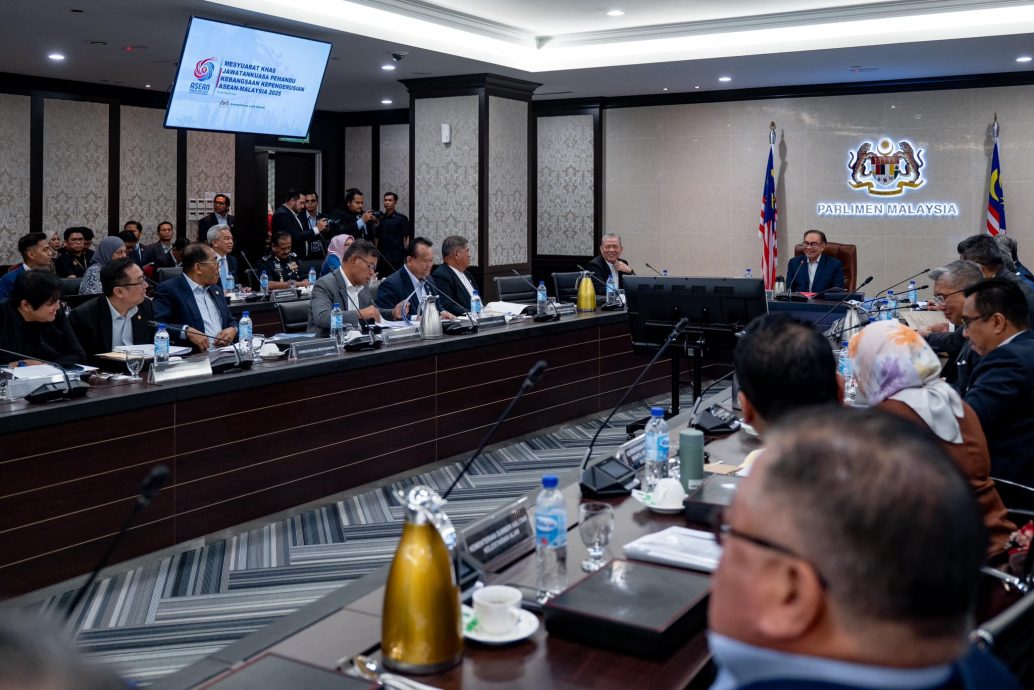 安华:政府首秘主持高级官员会议 确保东盟主席国筹备周详