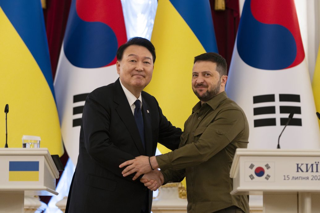 尹锡悦、泽连斯基通话!谴责朝鲜派兵赴俄威胁国安
