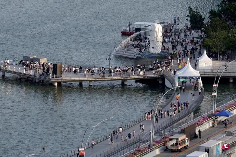 *已签发* 全国：新加坡蝉联亚洲最富国家 人均资产逾80万令吉