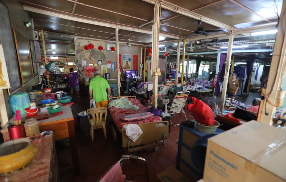 *已签发* 柔:【特稿】神庙暖心接管安老院,用爱为23名老人撑起这所“温暖的家”