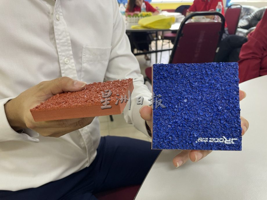 *已签发* 柔:宽四耗资80万建柔南首个校园塑胶跑道,明年新学年启用