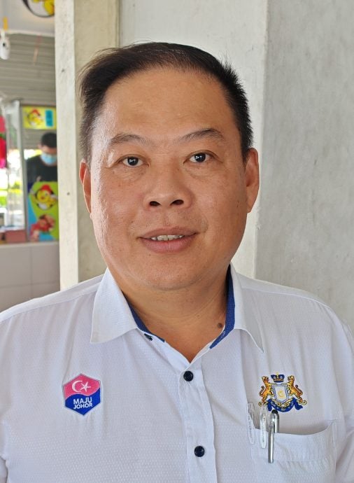 *已签发* 柔:峇班底花园十字路口车祸频生,居民盼提昇安全设施