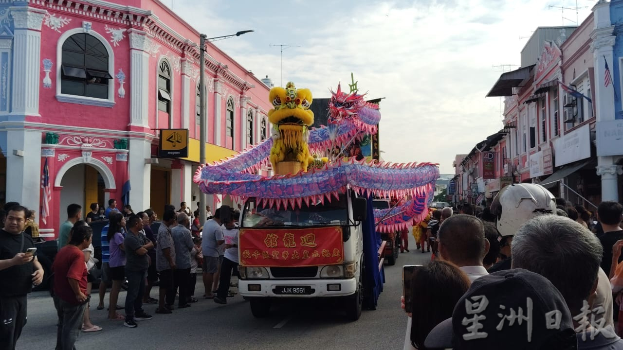 *已签发* 柔:文打烟斗天宫九皇大帝巡境游行 大批民众夹道围观