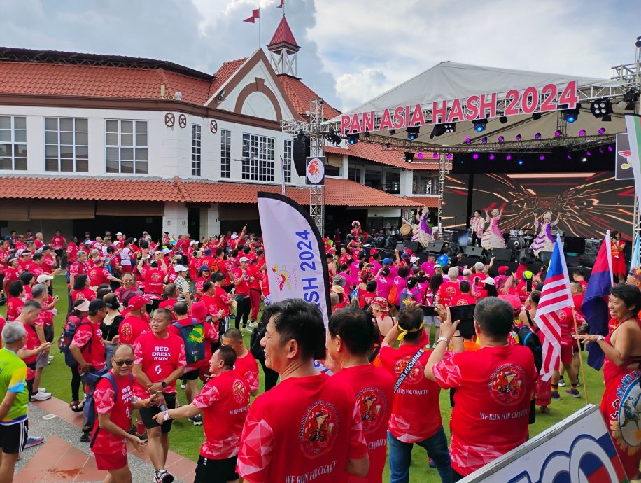 外国游客衣着不雅被捕,主办单位:竞跑只是有趣慈善活动