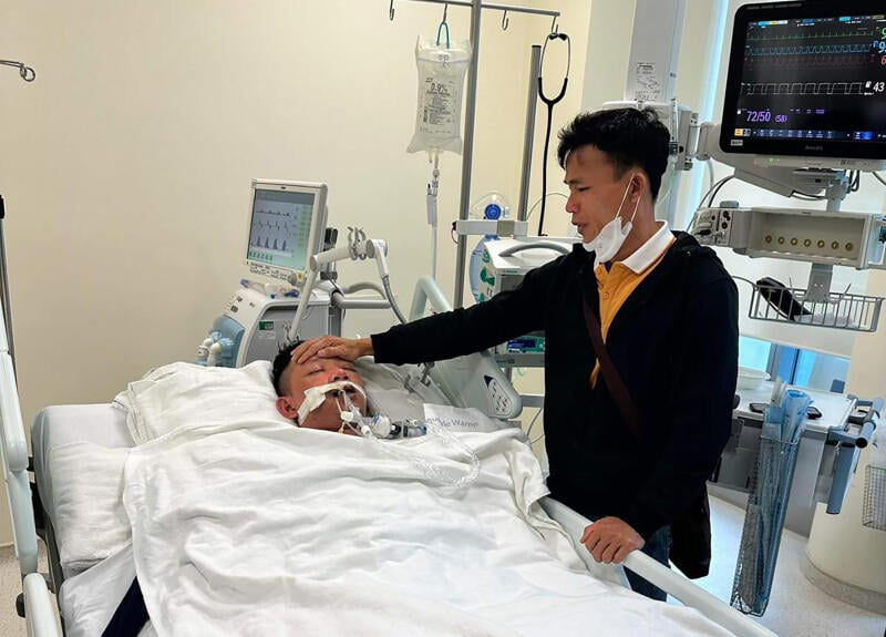 *已签发*柔:狮城二三事:一拳打死越南男 狮城电召车司机监2年9个月