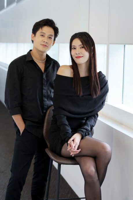 *已签发*柔:狮城二三事:新剧《爱不虚拟》催泪 许瑞奇徐鸣杰落男儿泪