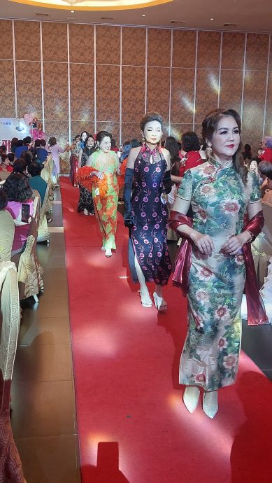 銮海南妇女组庆28周年办东方雅韵旗袍赛，尽显女性魅力