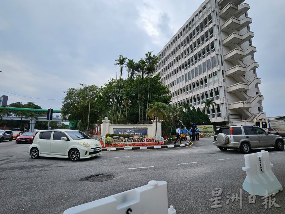 怡中央医院大路旁“三不停”区域 免阻碍交通