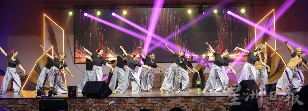 情义95报庆晚宴 歌声音乐舞蹈精彩纷呈
