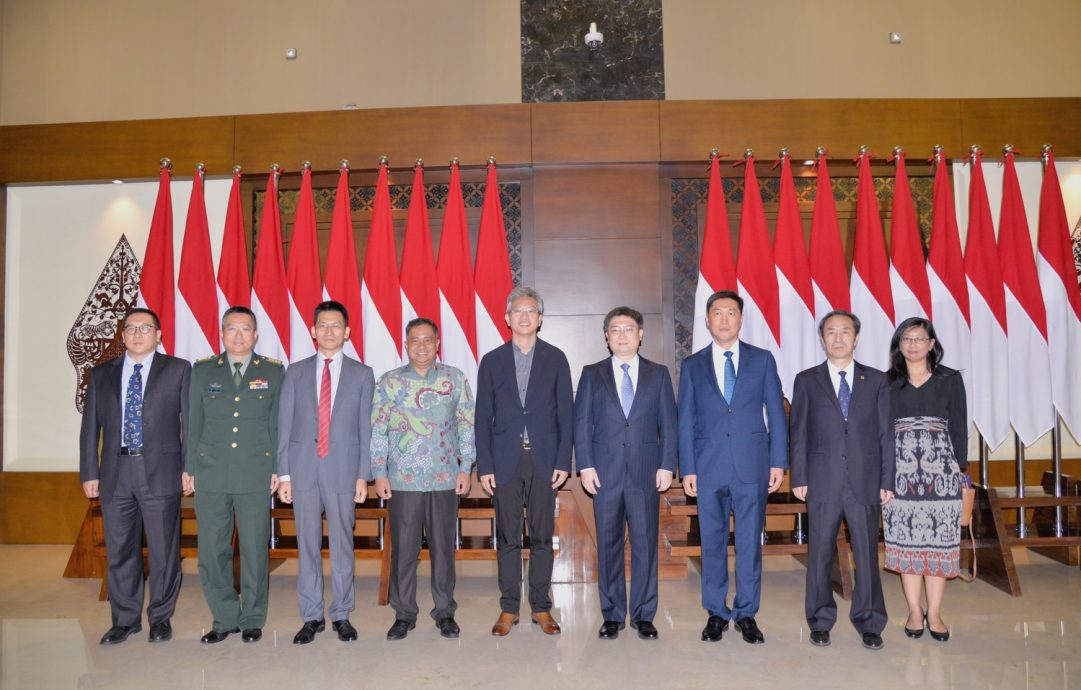 接替陆慷 中国新任驻印尼大使王鲁彤履新