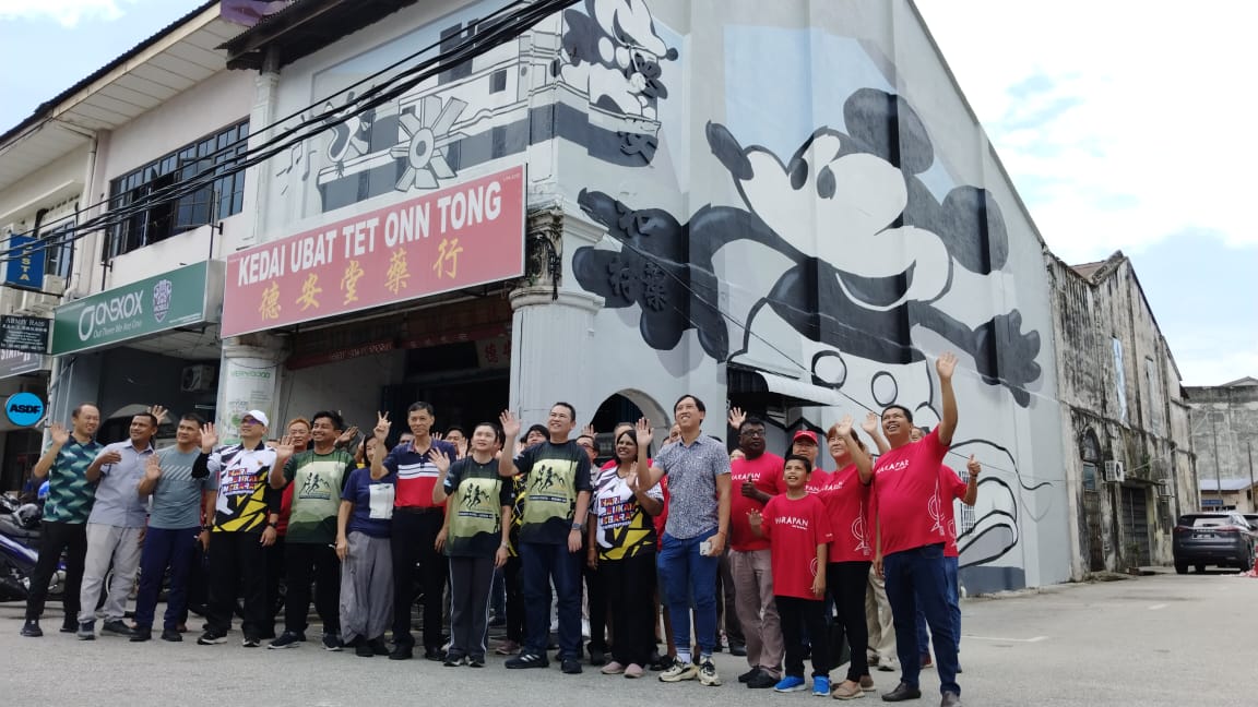 推动金宝“虚拟动漫城市”计划 霹最大3D壁画“威利汽船”亮相