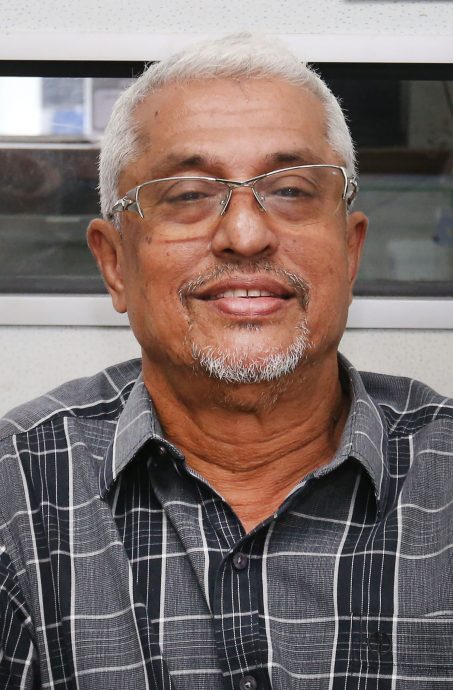 旅游旺季令吉升 外币兑换商生意旺