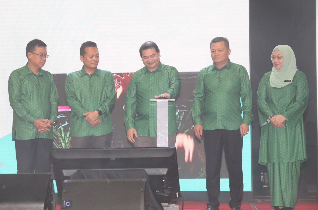 有图 / 拉菲兹:经济需承担巨大成本推净零排放