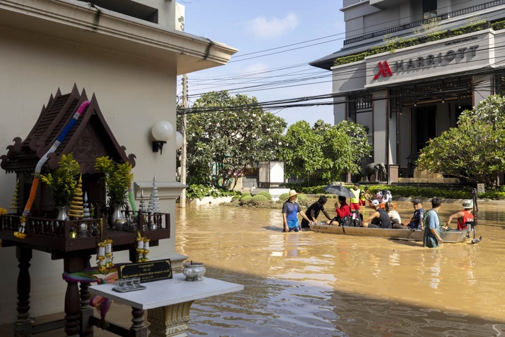 泰国曼谷等6省(市)拉响洪水警报