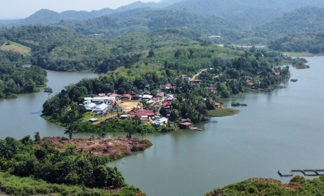 玲珑甘榜宾成旅游胜地 大自然旖旎风光引人