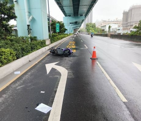 给全国用 未签 ∕音乐系硕士生在台遇车祸 抢救不治