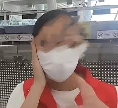 网红强迫深圳机场志愿者摘口罩 警方通报:行拘