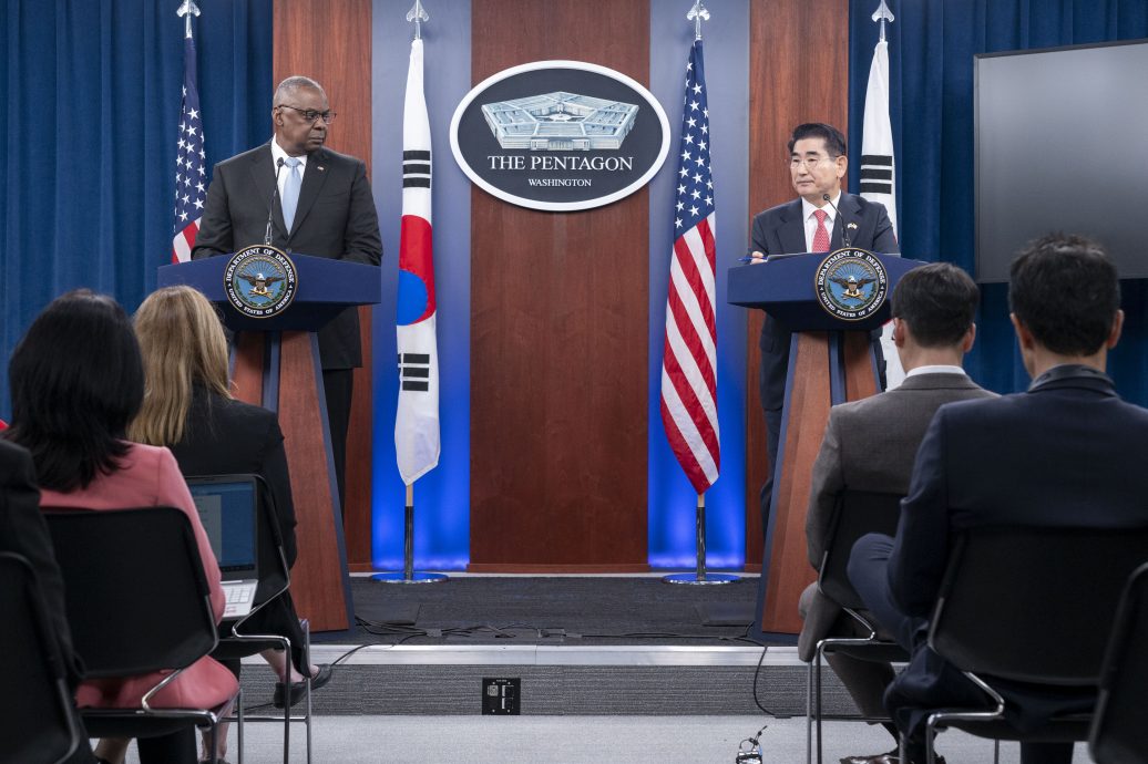 美警告朝兵将“尸袋返回”─俄大使:为何西方可援乌,朝不能援俄?