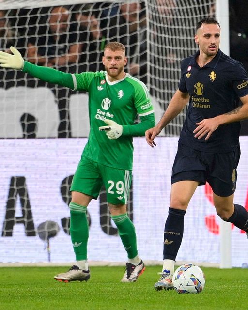 联盟第2强火力碰铜墙铁壁 国米 祖云迎矛盾之战