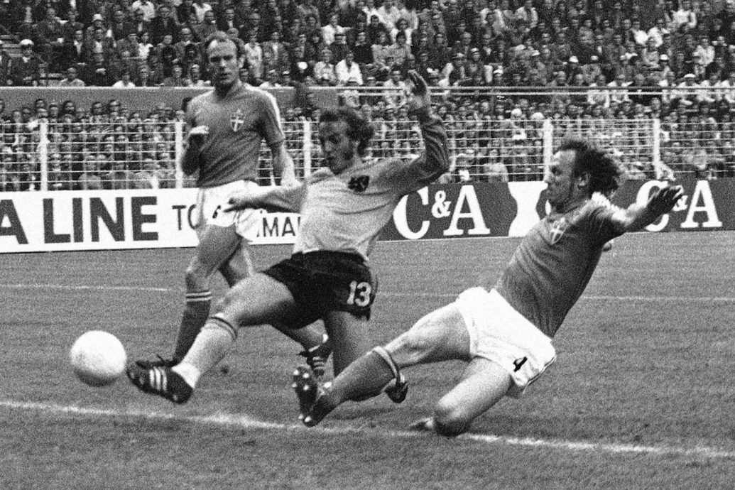 荷70年代传奇辞世 内斯肯斯死因不详