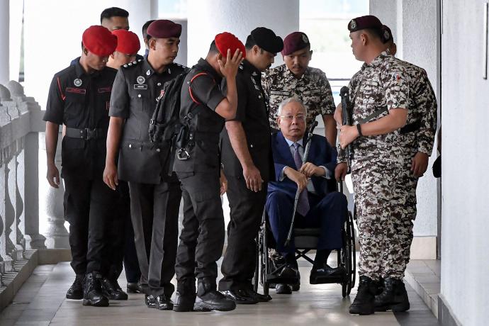 被控牟取22亿 纳吉1MDB案25控状这里看!