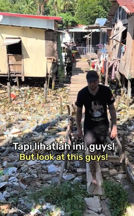 拍片揭大马多地遍布垃圾 外国网红:没想象中干净