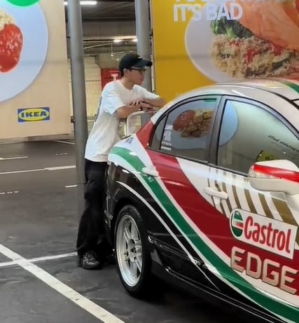 视频|狮城男与“小老婆”道别泪满脸 老婆:他流泪我也心碎